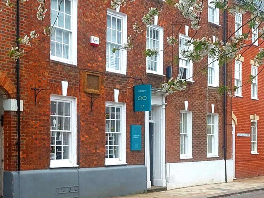 independent-hearing-care-hearing-tests-hearing-aids-ear-wax-removal-in-daventry-ar43-900px Amplify Hearing inside Anstee and Proctor Opticians